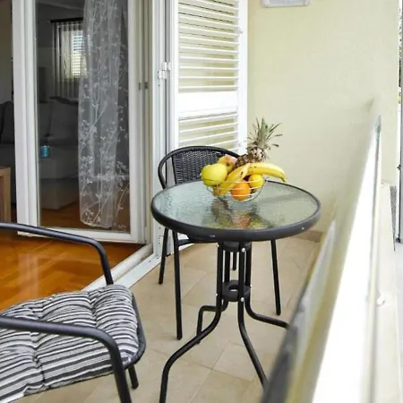 Ivesic Apartament