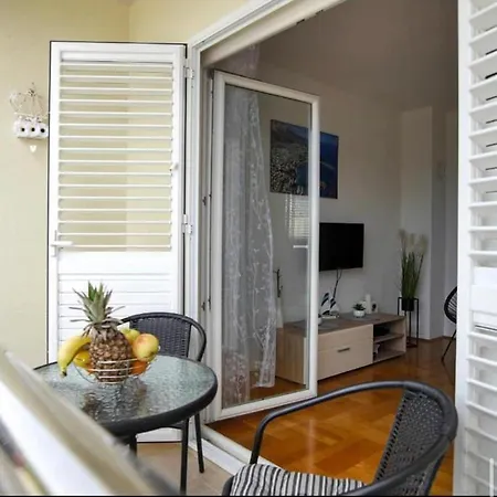 Ivesic Apartament